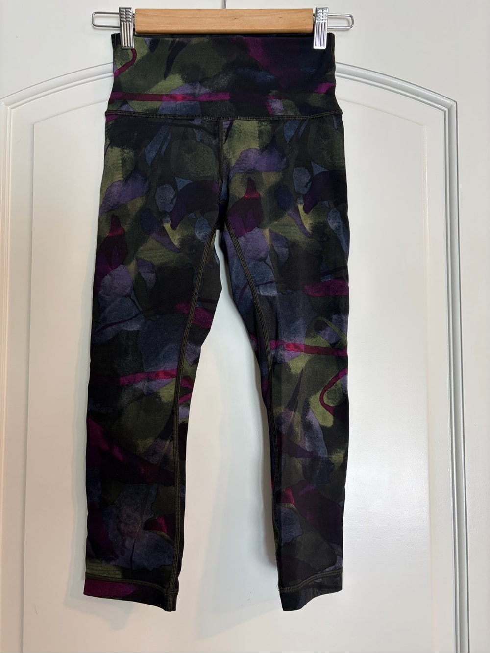 Lululemon Wunder Under Crop Hi-Rise Full-On Luxtreme Dark Chrome Multi 4